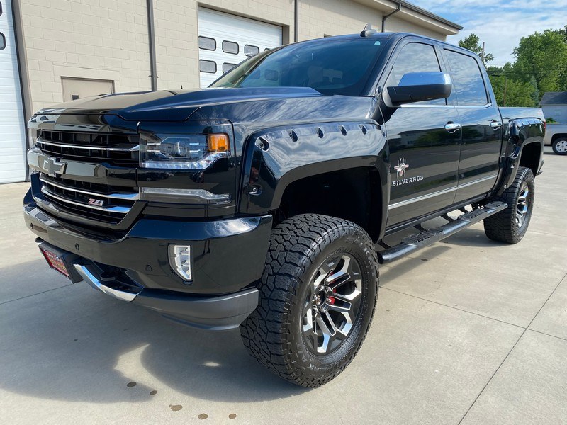 Used Chevrolet Silverado 1500 4WD Crew Cab 143.5" LTZ w/1LZ 2017 | Union Street Auto Sales. West Springfield, Massachusetts Used Chevrolet Silverado 1500 4WD Crew Cab 143.5" LTZ w/1LZ 2017 | Union Street Auto Sales. West Springfield, Massachusetts