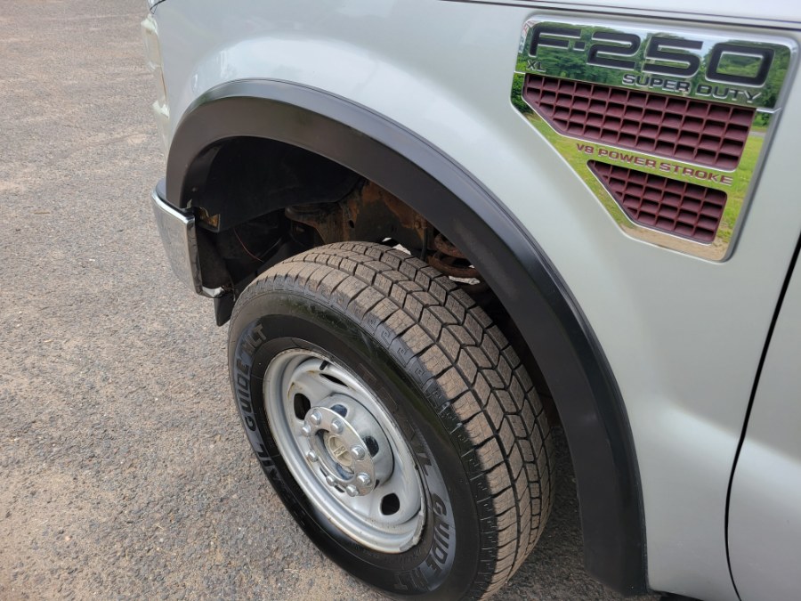 Used Ford Super Duty F-250 SRW 4WD XLT 6.4 Power Stroke Diezel 5 Speed Manual 2008 | Toro Auto. East Windsor, Connecticut Used Ford Super Duty F-250 SRW 4WD XLT 6.4 Power Stroke Diezel 5 Speed Manual 2008 | Toro Auto. East Windsor, Connecticut