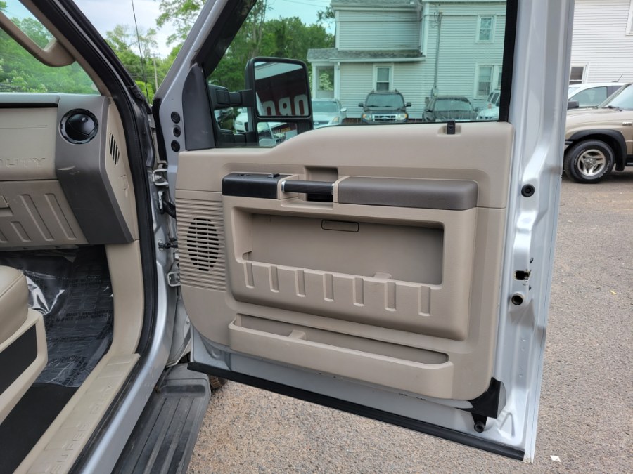 Used Ford Super Duty F-250 SRW 4WD XLT 6.4 Power Stroke Diezel 5 Speed Manual 2008 | Toro Auto. East Windsor, Connecticut Used Ford Super Duty F-250 SRW 4WD XLT 6.4 Power Stroke Diezel 5 Speed Manual 2008 | Toro Auto. East Windsor, Connecticut
