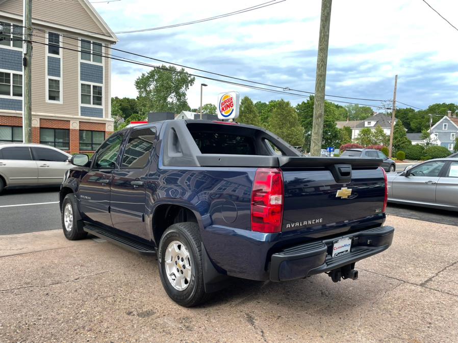 Used Chevrolet Avalanche 4WD Crew Cab LS 2010 | Carsonmain LLC. Manchester, Connecticut Used Chevrolet Avalanche 4WD Crew Cab LS 2010 | Carsonmain LLC. Manchester, Connecticut