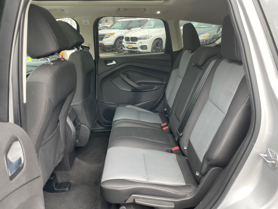 2017 Ford Escape SE 4WD, available for sale in Brooklyn, New York | Worlds Best Auto Inc. Brooklyn, New York 2017 Ford Escape SE 4WD, available for sale in Brooklyn, New York | Worlds Best Auto Inc. Brooklyn, New York