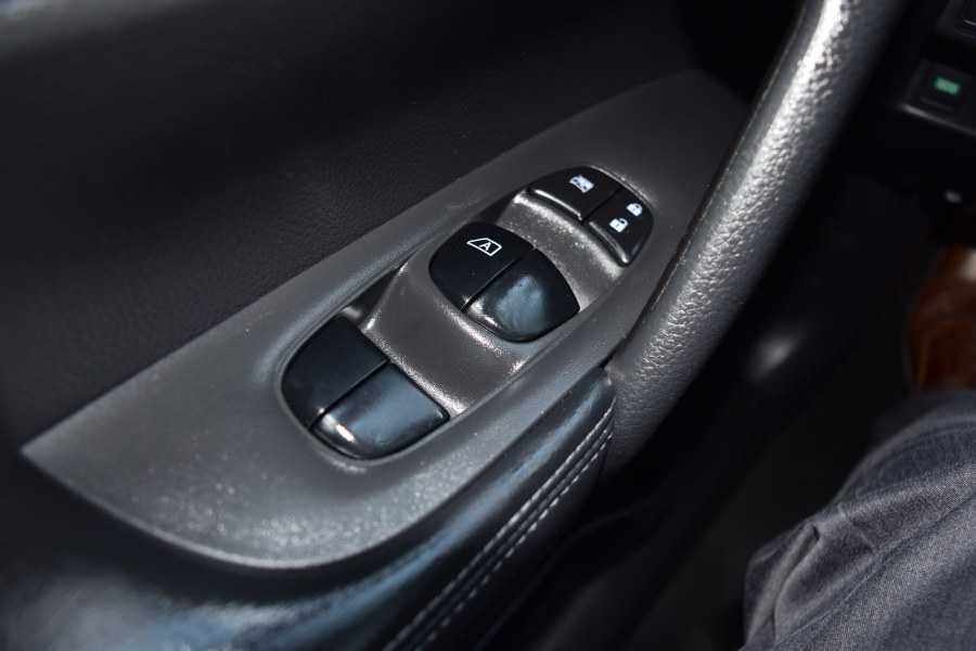2016 Nissan Rogue SV FWD 4dr SV, available for sale in Winter Park, Florida | Rahib Motors. Winter Park, Florida 2016 Nissan Rogue SV FWD 4dr SV, available for sale in Winter Park, Florida | Rahib Motors. Winter Park, Florida