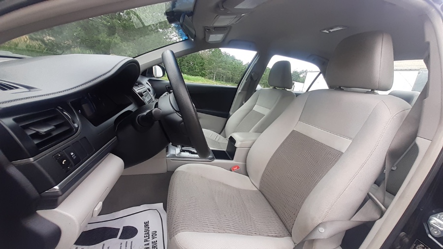2012 Toyota Camry Hybrid 4dr Sdn LE (Natl), available for sale in Revere, Massachusetts | Wonderland Auto. Revere, Massachusetts 2012 Toyota Camry Hybrid 4dr Sdn LE (Natl), available for sale in Revere, Massachusetts | Wonderland Auto. Revere, Massachusetts