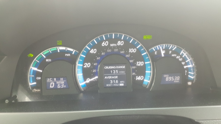 2012 Toyota Camry Hybrid 4dr Sdn LE (Natl), available for sale in Revere, Massachusetts | Wonderland Auto. Revere, Massachusetts 2012 Toyota Camry Hybrid 4dr Sdn LE (Natl), available for sale in Revere, Massachusetts | Wonderland Auto. Revere, Massachusetts