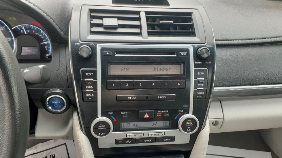 2012 Toyota Camry Hybrid 4dr Sdn LE (Natl), available for sale in Revere, Massachusetts | Wonderland Auto. Revere, Massachusetts 2012 Toyota Camry Hybrid 4dr Sdn LE (Natl), available for sale in Revere, Massachusetts | Wonderland Auto. Revere, Massachusetts