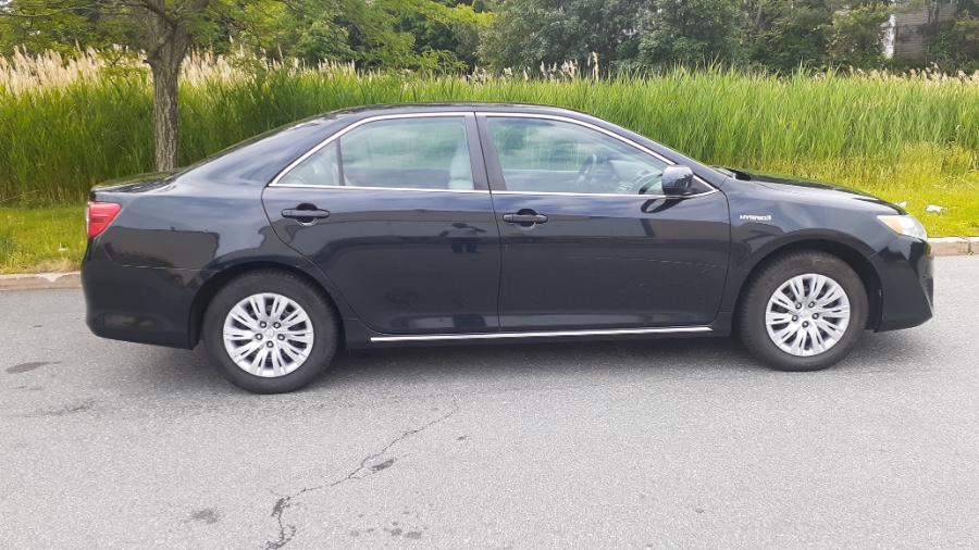 2012 Toyota Camry Hybrid 4dr Sdn LE (Natl), available for sale in Revere, Massachusetts | Wonderland Auto. Revere, Massachusetts 2012 Toyota Camry Hybrid 4dr Sdn LE (Natl), available for sale in Revere, Massachusetts | Wonderland Auto. Revere, Massachusetts