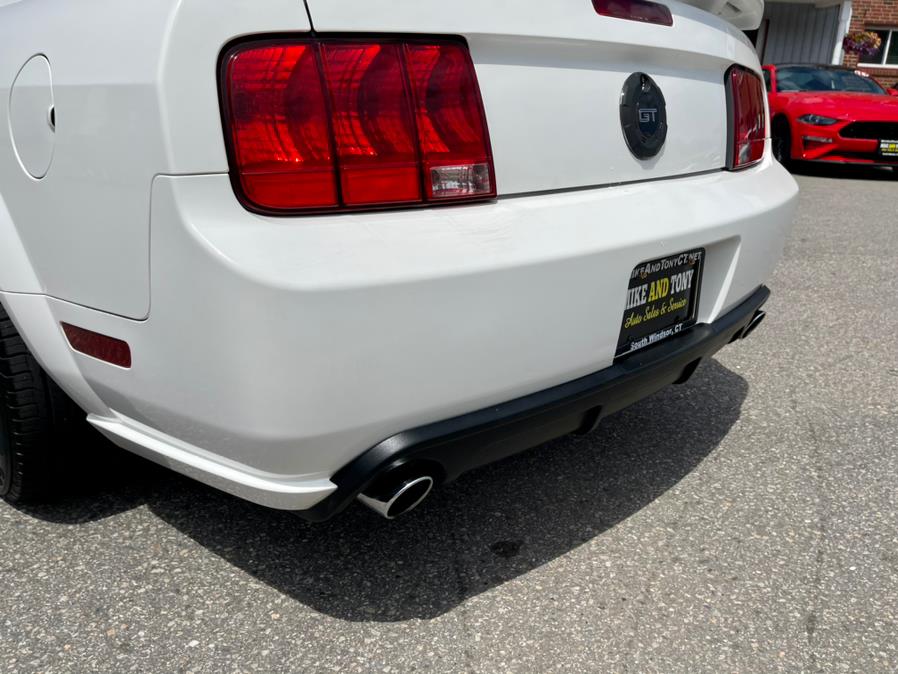 2006 Ford Mustang 2dr Cpe GT Deluxe, available for sale in South Windsor, Connecticut | Mike And Tony Auto Sales, Inc. South Windsor, Connecticut 2006 Ford Mustang 2dr Cpe GT Deluxe, available for sale in South Windsor, Connecticut | Mike And Tony Auto Sales, Inc. South Windsor, Connecticut