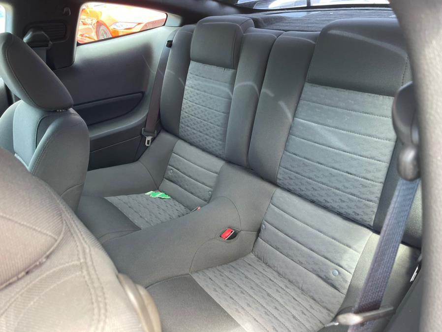 2006 Ford Mustang 2dr Cpe GT Deluxe, available for sale in South Windsor, Connecticut | Mike And Tony Auto Sales, Inc. South Windsor, Connecticut 2006 Ford Mustang 2dr Cpe GT Deluxe, available for sale in South Windsor, Connecticut | Mike And Tony Auto Sales, Inc. South Windsor, Connecticut