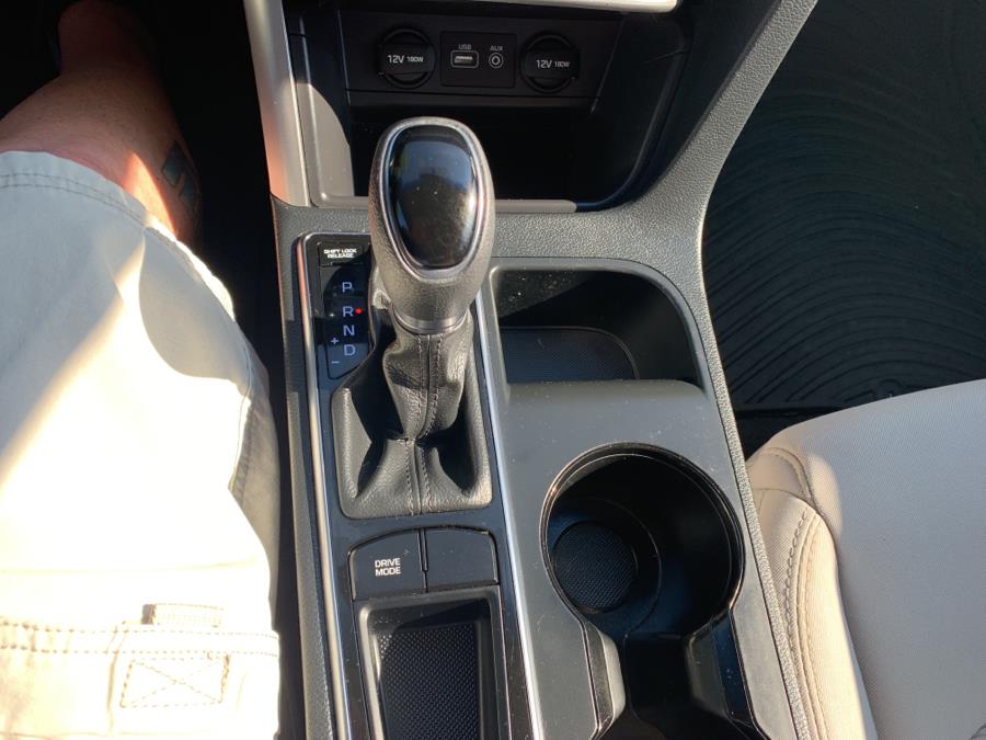 Used Hyundai Sonata 4dr Sdn 2.4L SE 2016 | Saybrook Auto Barn. Old Saybrook, Connecticut Used Hyundai Sonata 4dr Sdn 2.4L SE 2016 | Saybrook Auto Barn. Old Saybrook, Connecticut