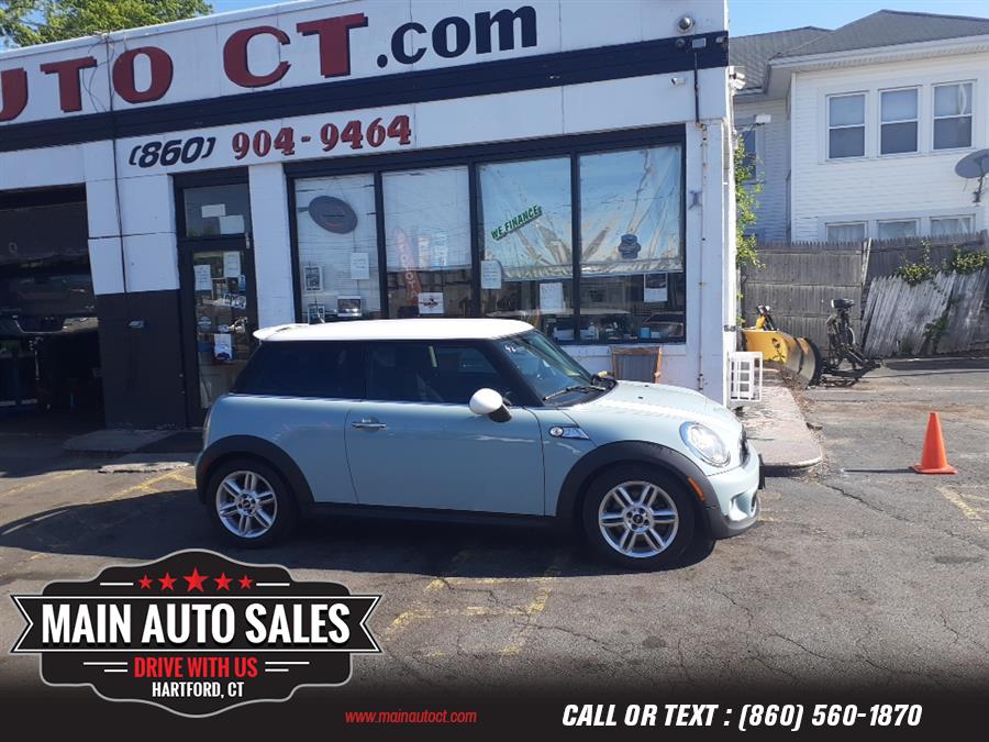 Used MINI Cooper Hardtop 2dr Cpe S 2013 | Main Auto Sales LLC. Hartford, Connecticut Used MINI Cooper Hardtop 2dr Cpe S 2013 | Main Auto Sales LLC. Hartford, Connecticut