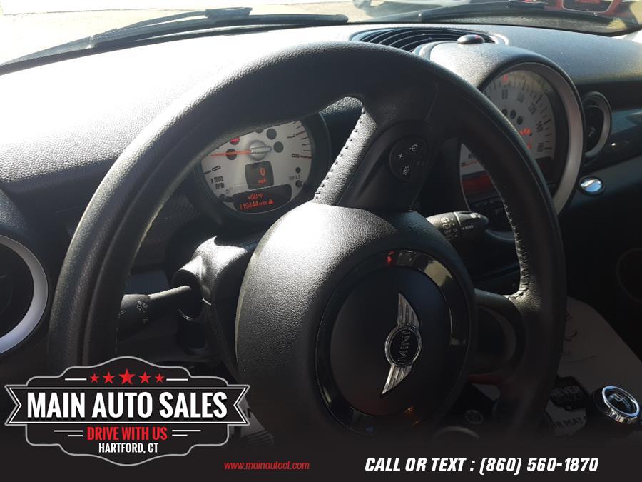Used MINI Cooper Hardtop 2dr Cpe S 2013 | Main Auto Sales LLC. Hartford, Connecticut Used MINI Cooper Hardtop 2dr Cpe S 2013 | Main Auto Sales LLC. Hartford, Connecticut