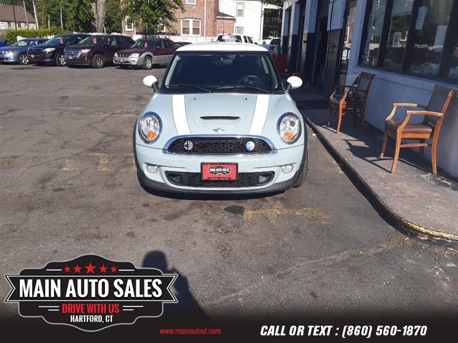 Used MINI Cooper Hardtop 2dr Cpe S 2013 | Main Auto Sales LLC. Hartford, Connecticut Used MINI Cooper Hardtop 2dr Cpe S 2013 | Main Auto Sales LLC. Hartford, Connecticut