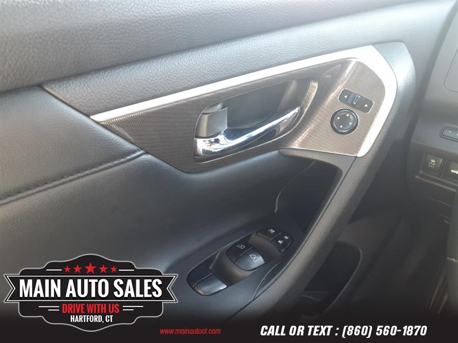 Used Nissan Altima 4dr Sdn I4 2.5 S 2014 | Main Auto Sales LLC. Hartford, Connecticut Used Nissan Altima 4dr Sdn I4 2.5 S 2014 | Main Auto Sales LLC. Hartford, Connecticut