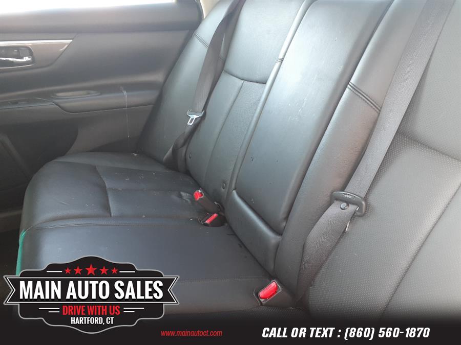 Used Nissan Altima 4dr Sdn I4 2.5 S 2014 | Main Auto Sales LLC. Hartford, Connecticut Used Nissan Altima 4dr Sdn I4 2.5 S 2014 | Main Auto Sales LLC. Hartford, Connecticut
