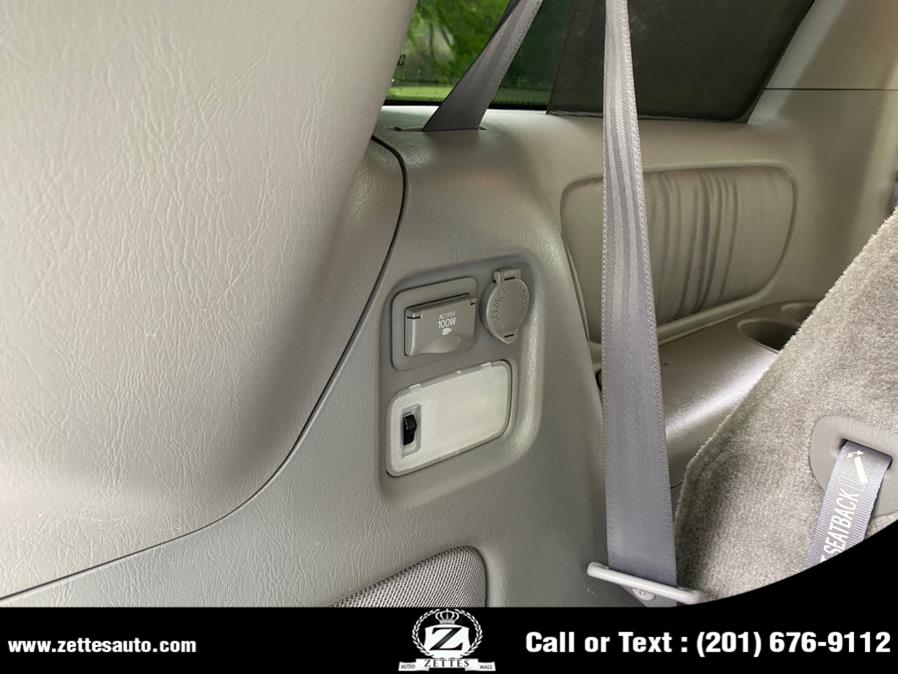 2008 Toyota Sienna 5dr 8-Pass Van XLE Ltd MV FWD, available for sale in Jersey City, New Jersey | Zettes Auto Mall. Jersey City, New Jersey 2008 Toyota Sienna 5dr 8-Pass Van XLE Ltd MV FWD, available for sale in Jersey City, New Jersey | Zettes Auto Mall. Jersey City, New Jersey