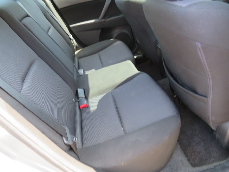 Used Mazda Mazda3 4dr Sdn Auto i Touring 2010 | Auto Match LLC. Waterbury, Connecticut Used Mazda Mazda3 4dr Sdn Auto i Touring 2010 | Auto Match LLC. Waterbury, Connecticut