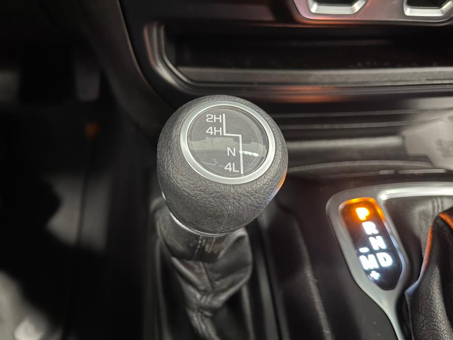 2019 Jeep Wrangler Unlimited Sport S 4x4, available for sale in Inwood, New York | 5 Towns Drive. Inwood, New York 2019 Jeep Wrangler Unlimited Sport S 4x4, available for sale in Inwood, New York | 5 Towns Drive. Inwood, New York
