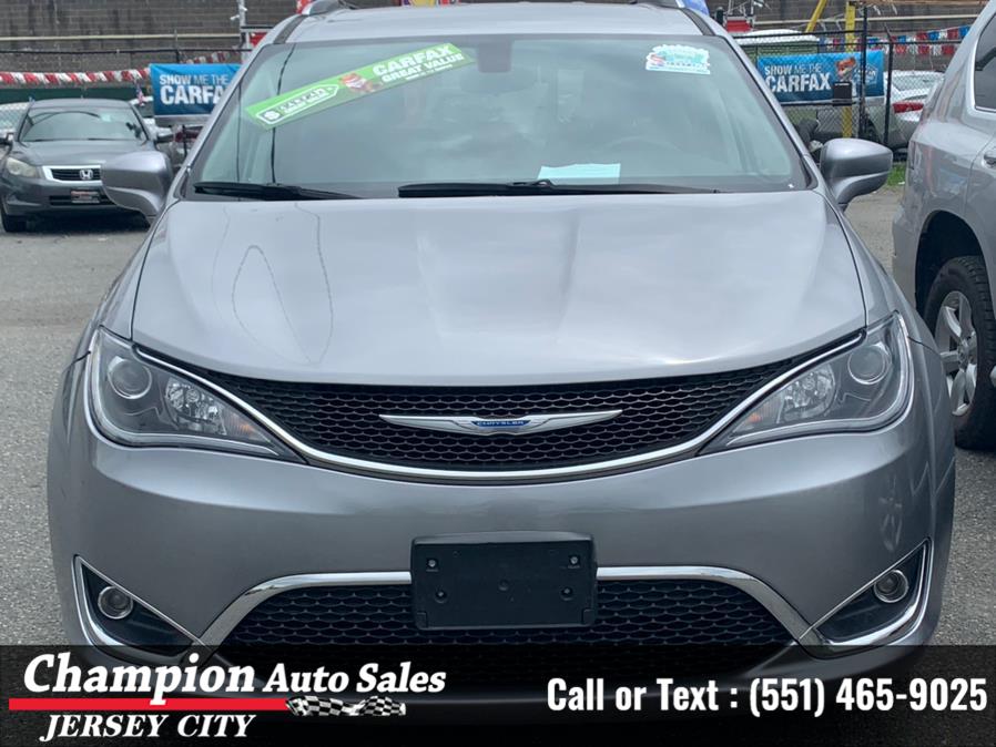 2018 Chrysler Pacifica Touring L FWD, available for sale in Jersey City, New Jersey | Champion Auto Sales. Jersey City, New Jersey 2018 Chrysler Pacifica Touring L FWD, available for sale in Jersey City, New Jersey | Champion Auto Sales. Jersey City, New Jersey