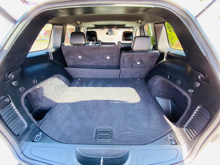 Used Jeep Grand Cherokee 4WD 4dr Altitude 2015 | Supreme Automotive. New Britain, Connecticut Used Jeep Grand Cherokee 4WD 4dr Altitude 2015 | Supreme Automotive. New Britain, Connecticut