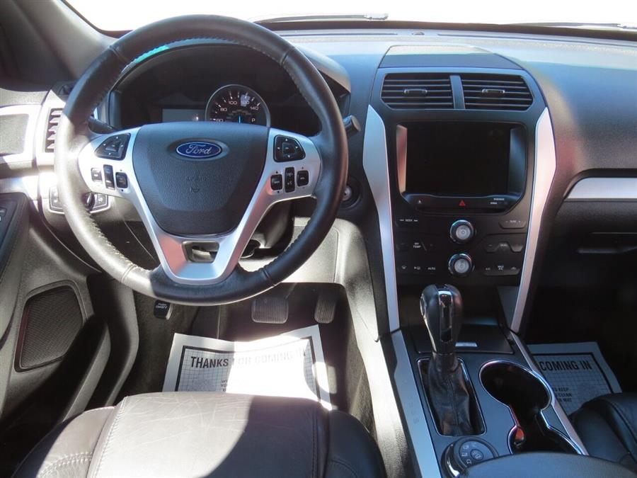 Used Ford Explorer XLT AWD 4dr SUV 2015 | Lake City Exports Inc. Auburn, Maine Used Ford Explorer XLT AWD 4dr SUV 2015 | Lake City Exports Inc. Auburn, Maine