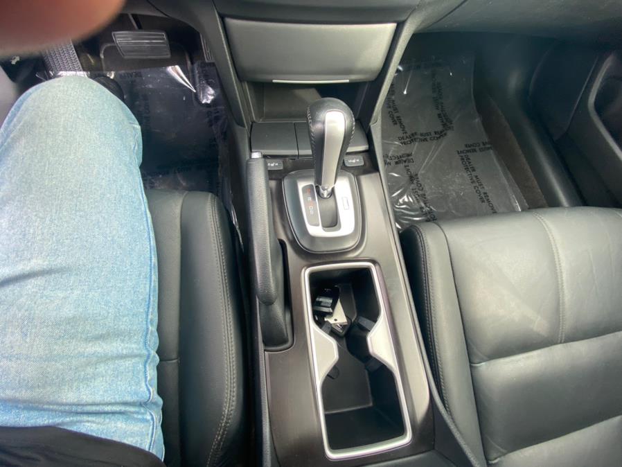 Used Honda Crosstour 4WD V6 5dr EX-L 2015 | VEB Auto Sales. Hartford, Connecticut Used Honda Crosstour 4WD V6 5dr EX-L 2015 | VEB Auto Sales. Hartford, Connecticut