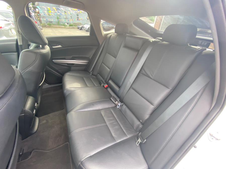 Used Honda Crosstour 4WD V6 5dr EX-L 2015 | VEB Auto Sales. Hartford, Connecticut Used Honda Crosstour 4WD V6 5dr EX-L 2015 | VEB Auto Sales. Hartford, Connecticut