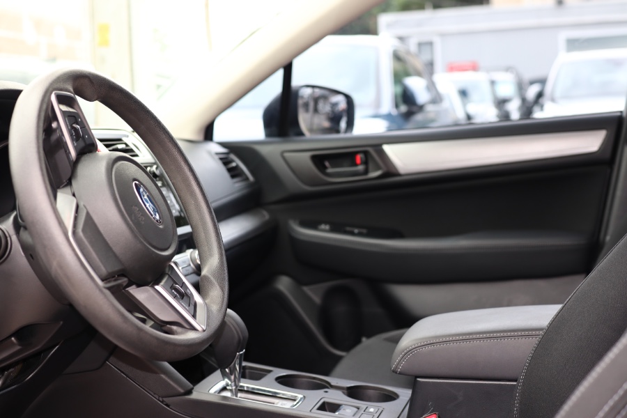 Used Subaru Legacy 2.5i 2018 | Hillside Auto Mall Inc.. Jamaica, New York Used Subaru Legacy 2.5i 2018 | Hillside Auto Mall Inc.. Jamaica, New York