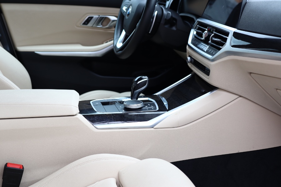 Used BMW 3 Series 330i Sedan North America 2020 | Hillside Auto Mall Inc.. Jamaica, New York Used BMW 3 Series 330i Sedan North America 2020 | Hillside Auto Mall Inc.. Jamaica, New York
