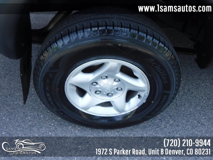 Used Toyota Tacoma DoubleCab V6 Auto 4WD (Natl) 2004 | Sam's Automotive. Denver, Colorado Used Toyota Tacoma DoubleCab V6 Auto 4WD (Natl) 2004 | Sam's Automotive. Denver, Colorado