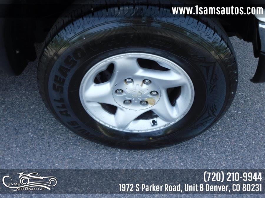 Used Toyota Tacoma DoubleCab V6 Auto 4WD (Natl) 2004 | Sam's Automotive. Denver, Colorado Used Toyota Tacoma DoubleCab V6 Auto 4WD (Natl) 2004 | Sam's Automotive. Denver, Colorado