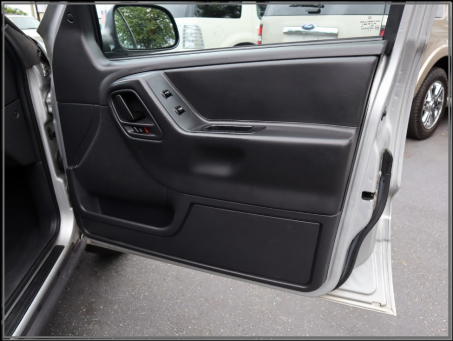Used Jeep Grand Cherokee 4dr Laredo 4WD 2004 | My Auto Inc.. Huntington Station, New York Used Jeep Grand Cherokee 4dr Laredo 4WD 2004 | My Auto Inc.. Huntington Station, New York