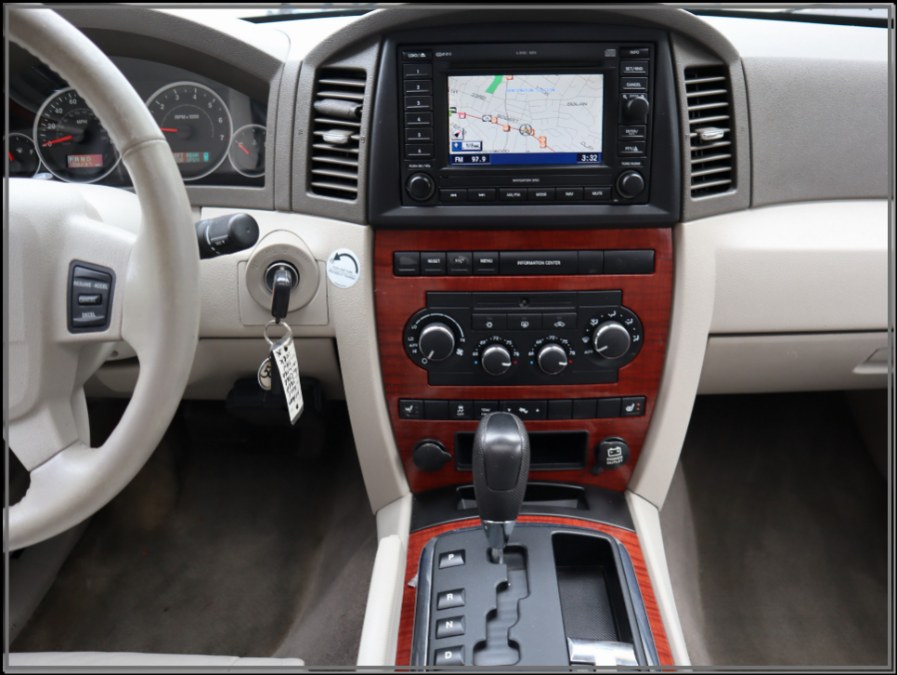 Used Jeep Grand Cherokee 4dr Limited 4WD 2005 | My Auto Inc.. Huntington Station, New York Used Jeep Grand Cherokee 4dr Limited 4WD 2005 | My Auto Inc.. Huntington Station, New York