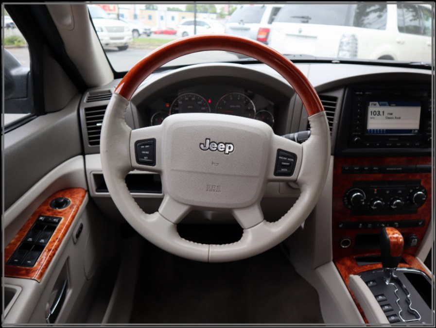 2006 Jeep Grand Cherokee 4dr Overland 4WD, available for sale in Huntington Station, New York | My Auto Inc.. Huntington Station, New York 2006 Jeep Grand Cherokee 4dr Overland 4WD, available for sale in Huntington Station, New York | My Auto Inc.. Huntington Station, New York