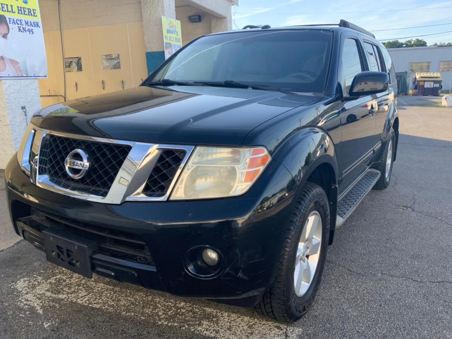 2008 Nissan Pathfinder 4WD 4dr V6 SE, available for sale in Brockton, Massachusetts | Capital Lease and Finance. Brockton, Massachusetts