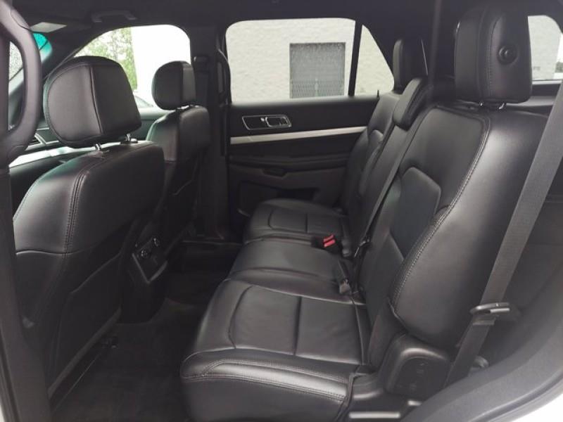 Used Ford Explorer XLT 2016 | Car Revolution. Maple Shade, New Jersey Used Ford Explorer XLT 2016 | Car Revolution. Maple Shade, New Jersey