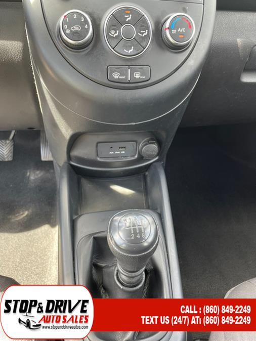 2013 Kia Soul 5dr Wgn Auto Base, available for sale in East Windsor, Connecticut | Stop & Drive Auto Sales. East Windsor, Connecticut 2013 Kia Soul 5dr Wgn Auto Base, available for sale in East Windsor, Connecticut | Stop & Drive Auto Sales. East Windsor, Connecticut