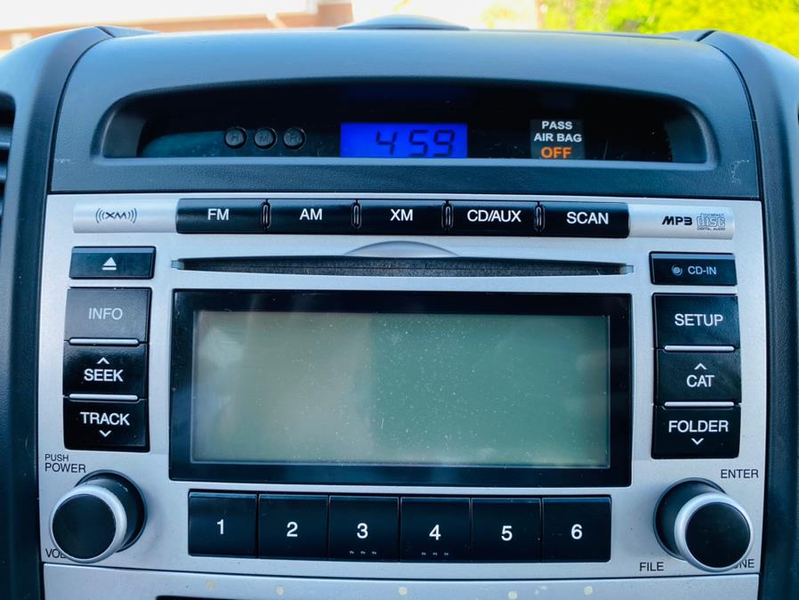 2009 Hyundai Santa Fe AWD 4dr Auto GLS, available for sale in New Britain, Connecticut | Supreme Automotive. New Britain, Connecticut 2009 Hyundai Santa Fe AWD 4dr Auto GLS, available for sale in New Britain, Connecticut | Supreme Automotive. New Britain, Connecticut