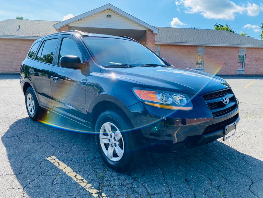 2009 Hyundai Santa Fe AWD 4dr Auto GLS, available for sale in New Britain, Connecticut | Supreme Automotive. New Britain, Connecticut 2009 Hyundai Santa Fe AWD 4dr Auto GLS, available for sale in New Britain, Connecticut | Supreme Automotive. New Britain, Connecticut