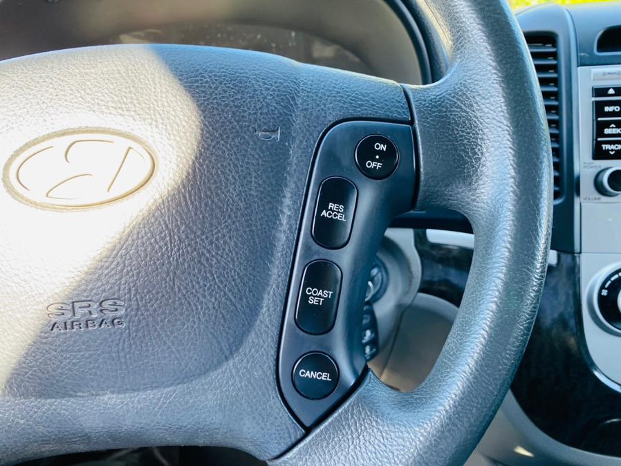 2009 Hyundai Santa Fe AWD 4dr Auto GLS, available for sale in New Britain, Connecticut | Supreme Automotive. New Britain, Connecticut 2009 Hyundai Santa Fe AWD 4dr Auto GLS, available for sale in New Britain, Connecticut | Supreme Automotive. New Britain, Connecticut
