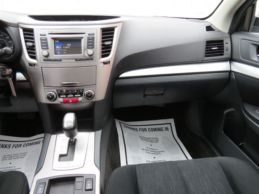Used Subaru Legacy 2.5i Premium AWD 4dr Sedan 2014 | Lake City Exports Inc. Auburn, Maine Used Subaru Legacy 2.5i Premium AWD 4dr Sedan 2014 | Lake City Exports Inc. Auburn, Maine
