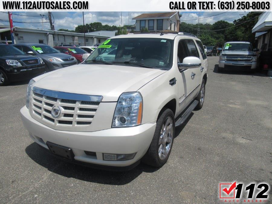 Used Cadillac Escalade AWD 4dr Luxury 2010 | 112 Auto Sales. Patchogue, New York Used Cadillac Escalade AWD 4dr Luxury 2010 | 112 Auto Sales. Patchogue, New York