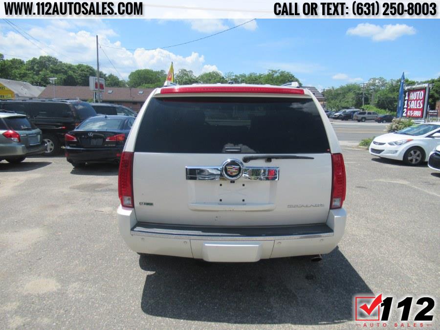 Used Cadillac Escalade AWD 4dr Luxury 2010 | 112 Auto Sales. Patchogue, New York Used Cadillac Escalade AWD 4dr Luxury 2010 | 112 Auto Sales. Patchogue, New York