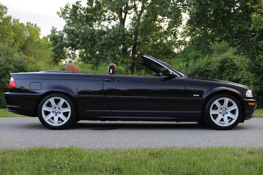2003 BMW 3 Series 325Ci 2dr Convertible, available for sale in North Salem, New York | Meccanic Shop North Inc. North Salem, New York 2003 BMW 3 Series 325Ci 2dr Convertible, available for sale in North Salem, New York | Meccanic Shop North Inc. North Salem, New York