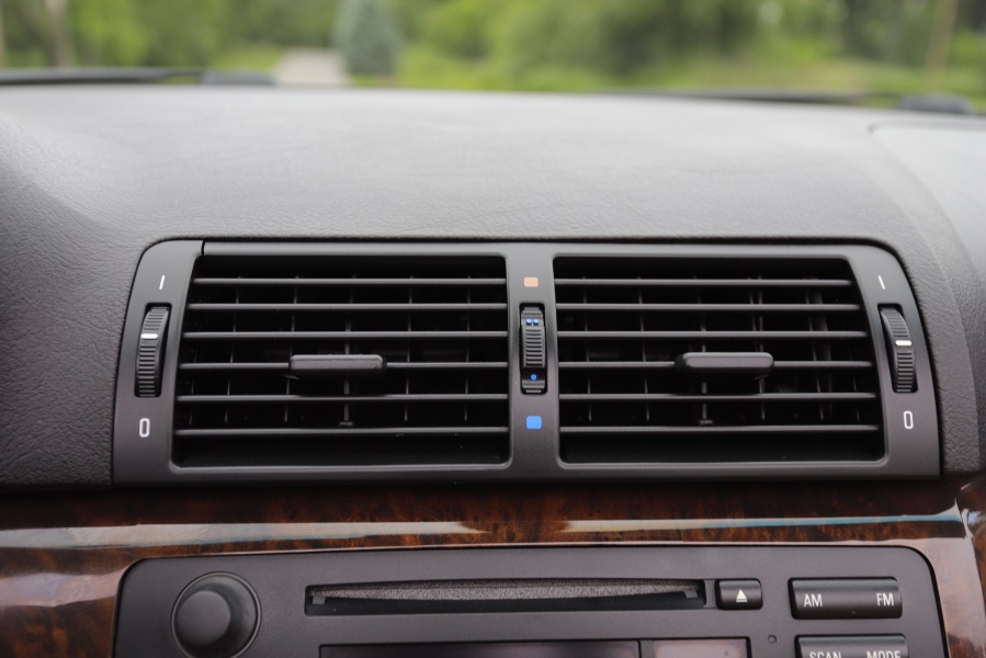 2003 BMW 3 Series 325Ci 2dr Convertible, available for sale in North Salem, New York | Meccanic Shop North Inc. North Salem, New York 2003 BMW 3 Series 325Ci 2dr Convertible, available for sale in North Salem, New York | Meccanic Shop North Inc. North Salem, New York