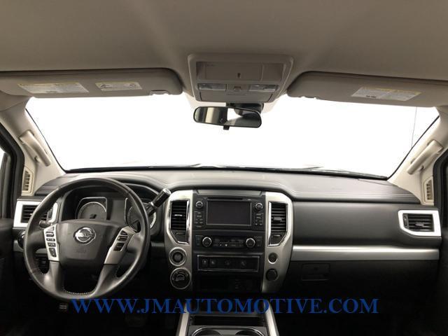 Used Nissan Titan 4x4 Crew Cab PRO-4X 2017 | J&M Automotive Sls&Svc LLC. Naugatuck, Connecticut Used Nissan Titan 4x4 Crew Cab PRO-4X 2017 | J&M Automotive Sls&Svc LLC. Naugatuck, Connecticut