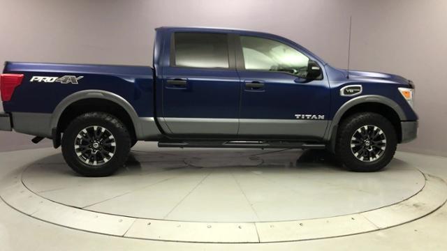 Used Nissan Titan 4x4 Crew Cab PRO-4X 2017 | J&M Automotive Sls&Svc LLC. Naugatuck, Connecticut Used Nissan Titan 4x4 Crew Cab PRO-4X 2017 | J&M Automotive Sls&Svc LLC. Naugatuck, Connecticut
