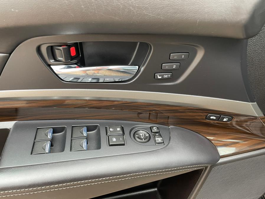 2014 Acura RLX 4dr Sdn Tech Pkg, available for sale in Manchester, Connecticut | Carsonmain LLC. Manchester, Connecticut 2014 Acura RLX 4dr Sdn Tech Pkg, available for sale in Manchester, Connecticut | Carsonmain LLC. Manchester, Connecticut