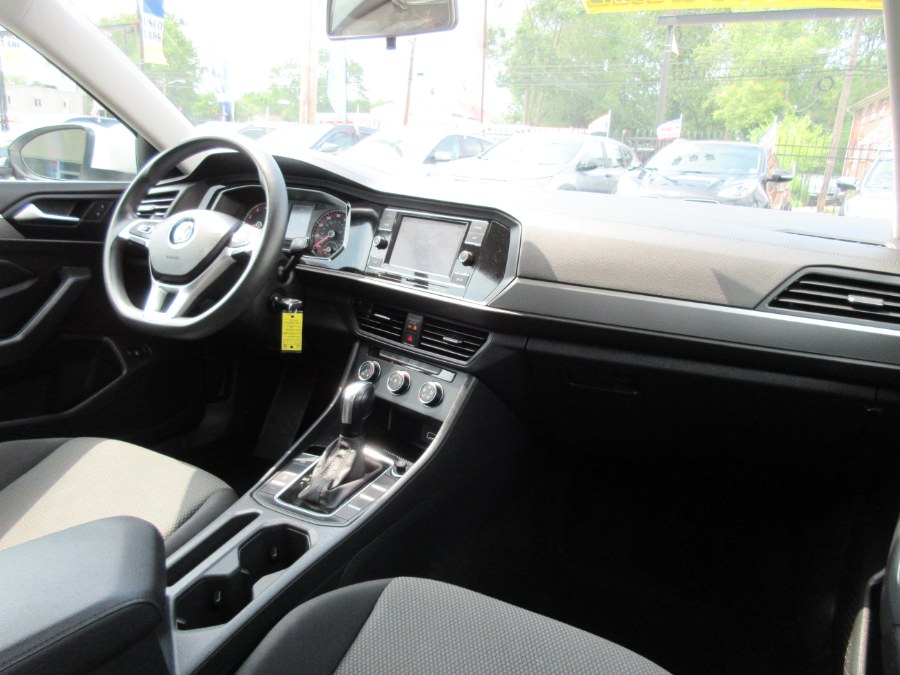 Used Volkswagen Jetta S Auto w/SULEV 2019 | Route 27 Auto Mall. Linden, New Jersey Used Volkswagen Jetta S Auto w/SULEV 2019 | Route 27 Auto Mall. Linden, New Jersey