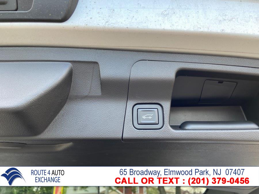 Used GMC Acadia AWD 4dr SLT w/SLT-1 2019 | Route 4 Auto Exchange. Elmwood Park, New Jersey Used GMC Acadia AWD 4dr SLT w/SLT-1 2019 | Route 4 Auto Exchange. Elmwood Park, New Jersey