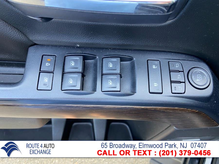 Used GMC Sierra 1500 4WD Crew Cab 143.5" Denali 2018 | Route 4 Auto Exchange. Elmwood Park, New Jersey Used GMC Sierra 1500 4WD Crew Cab 143.5" Denali 2018 | Route 4 Auto Exchange. Elmwood Park, New Jersey